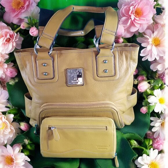 Tignanello Yellow Leather Purse Bag & Wallet 12094 - Picture 3 of 11